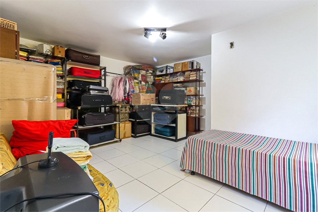 Casa à venda com 3 quartos, sendo 1 suíte, em Mirandópolis, São Paulo, SP