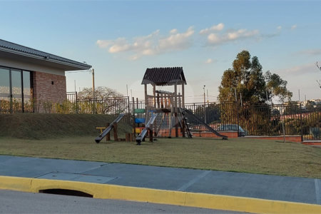 Casa à venda com 3 quartos, sendo 1 suíte,  no condomínio Residencial Villagio Wanel, Sorocaba - SP