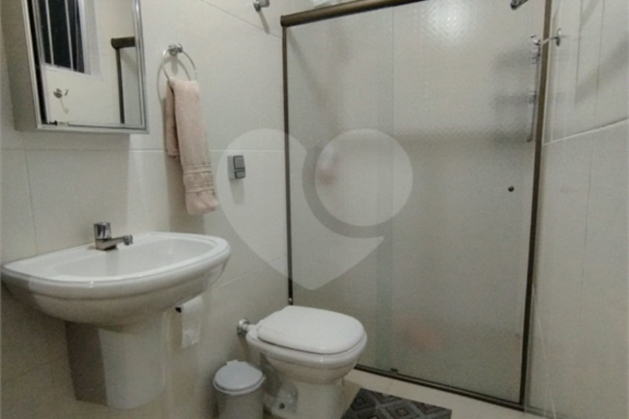 Casa à venda com 2 quartos no condomínio Casa Geminada, São Paulo - SP