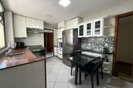 Apartamento à venda com 3 quartos, sendo 1 suíte, em Vila Isabel, Rio de Janeiro, RJ