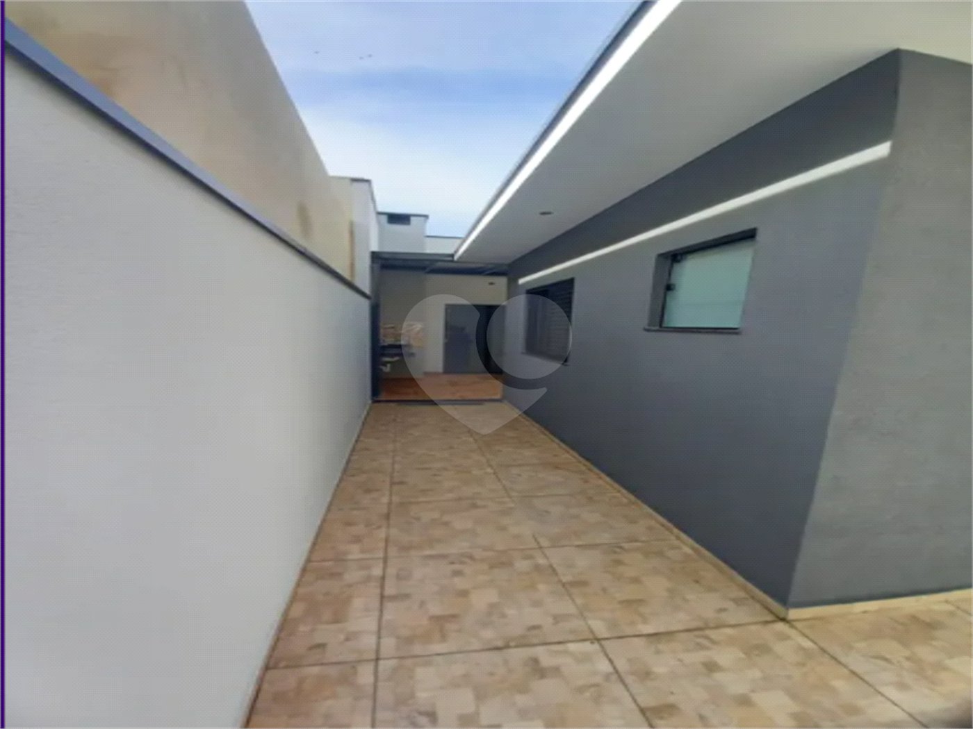Casa à venda com 3 quartos, sendo 1 suíte, no condomínio Horto Florestal Iii, Sorocaba - SP