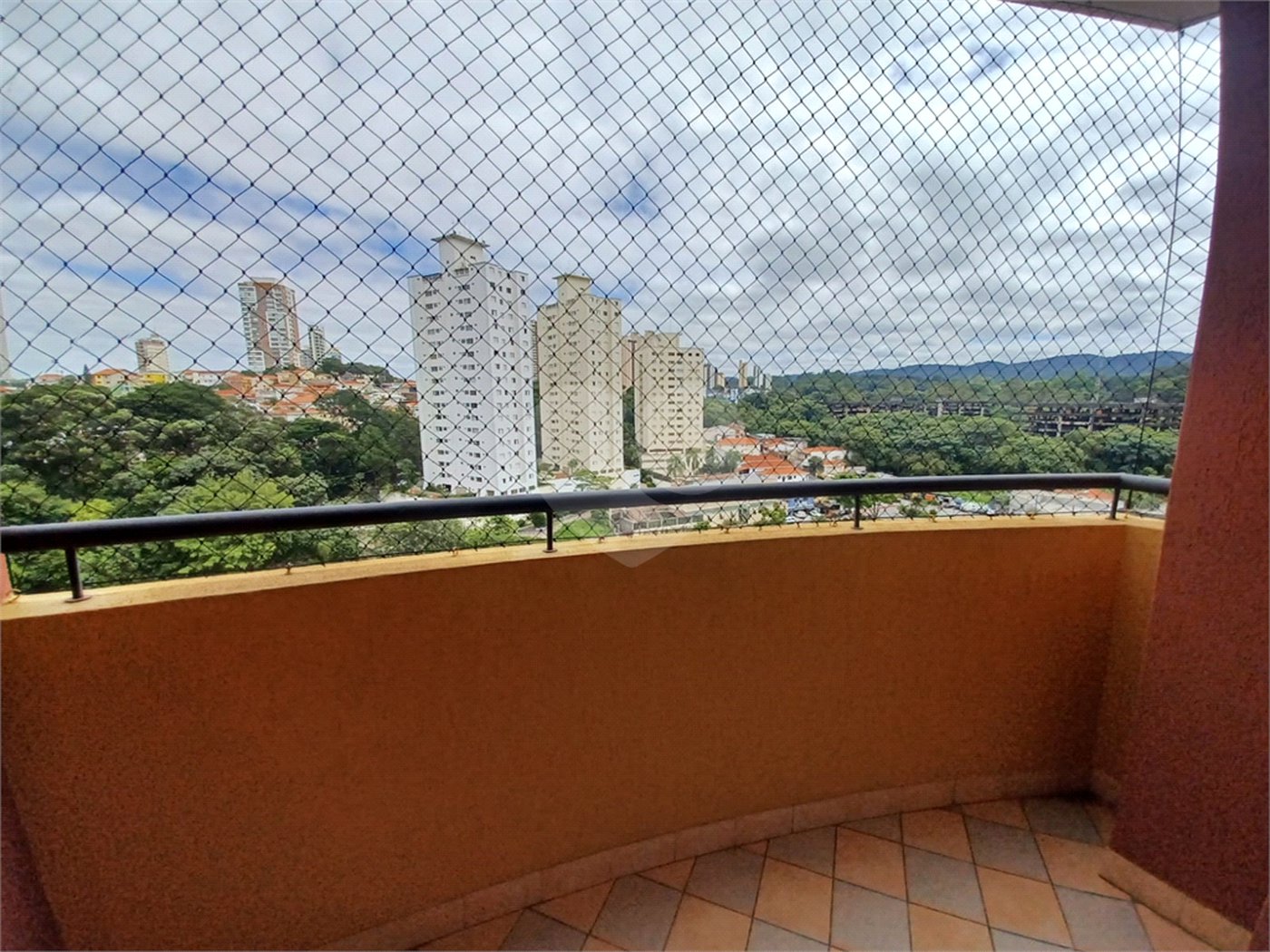 Apartamento à venda com 3 quartos, sendo 1 suíte,  em Tucuruvi, São Paulo, SP