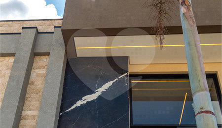Casa à venda com 3 suítes no condomínio Residencial Dona Maria Candida, Indaiatuba - SP