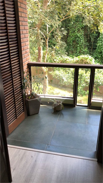 Casa à venda com 3 quartos, sendo 1 suíte,  no condomínio Alpes da Cantareira, Mairiporã - SP