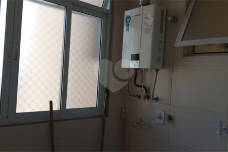 Apartamento à venda com 3 quartos, sendo 1 suíte,  em Picanço, Guarulhos, SP