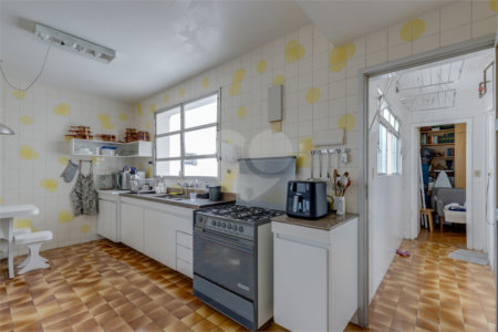 Apartamento à venda com 3 quartos, sendo 1 suíte, em Chácara Santo Antônio (zona Sul), São Paulo, SP