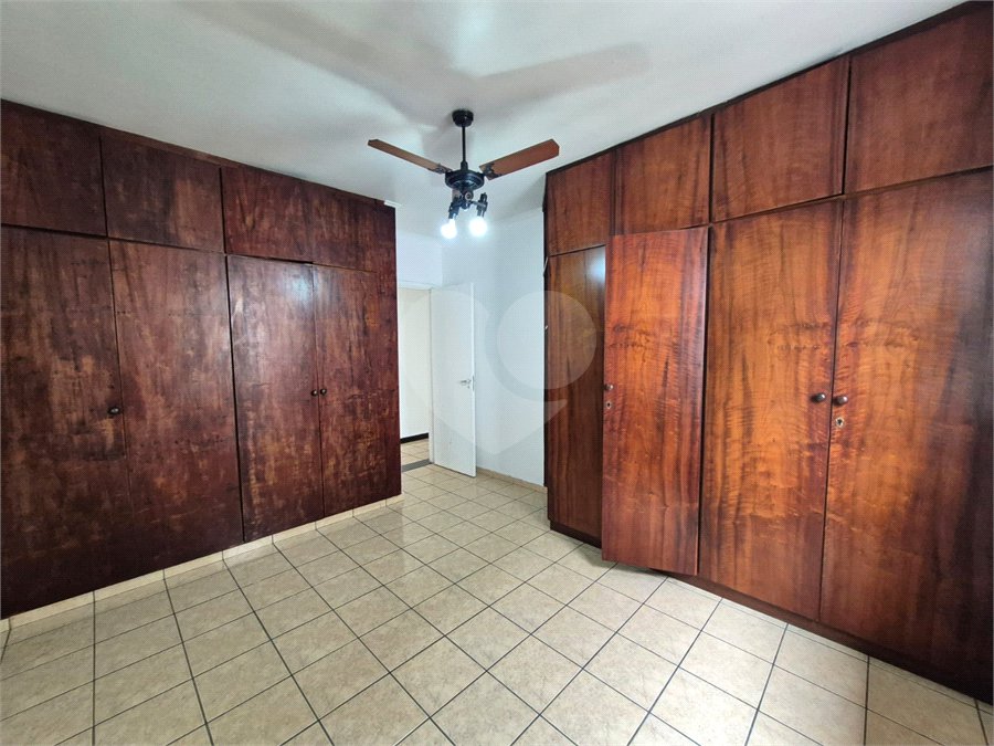 Casa à venda ou para alugar com 3 quartos, sendo 1 suíte, em Parque São Domingos, São Paulo, SP