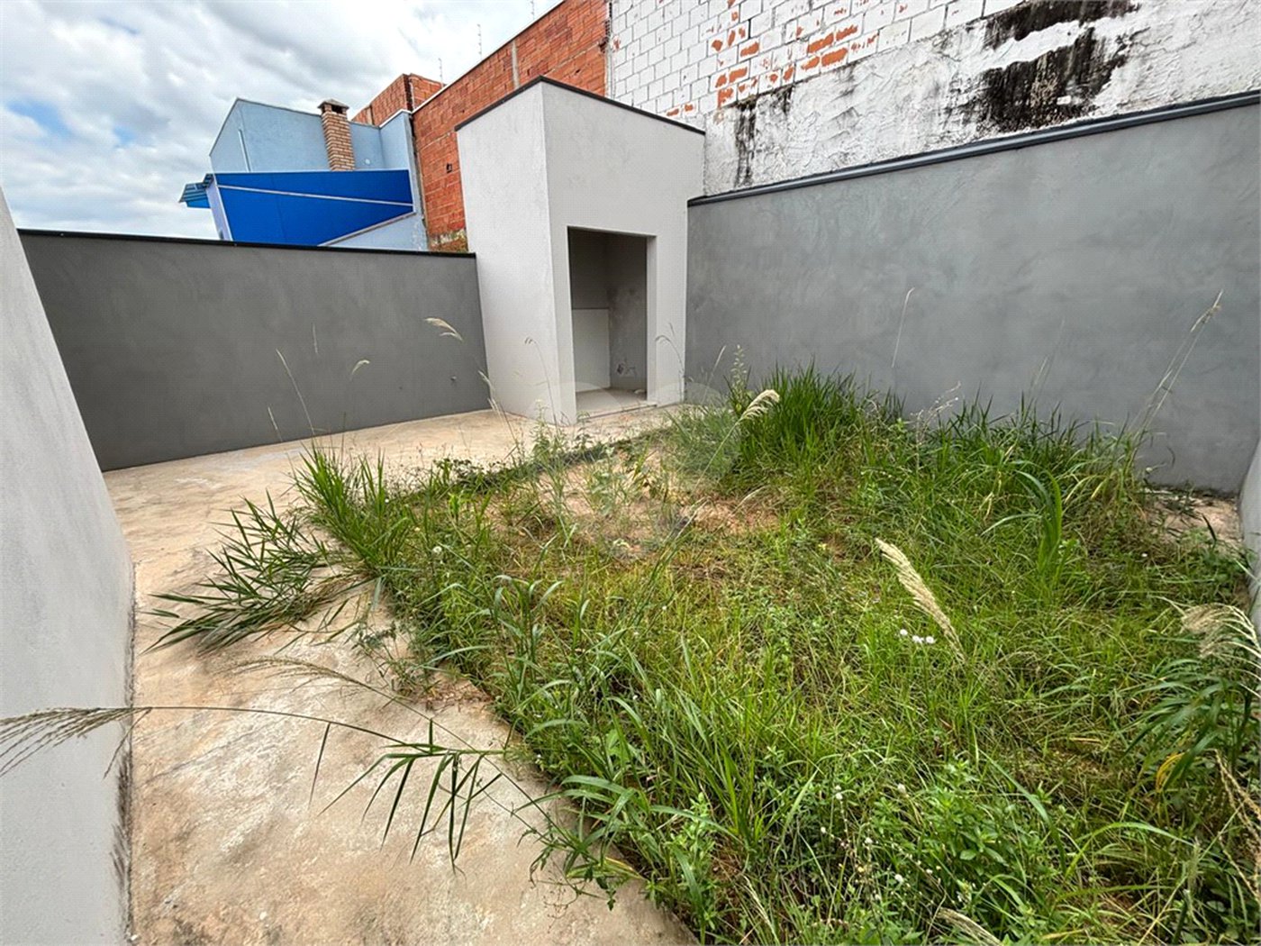 Casa à venda com 2 quartos, sendo 1 suíte, em Jardim Taquaral, Salto, SP