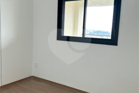Apartamento para alugar com 2 quartos, sendo 1 suíte, em Vila Firmiano Pinto, São Paulo, SP