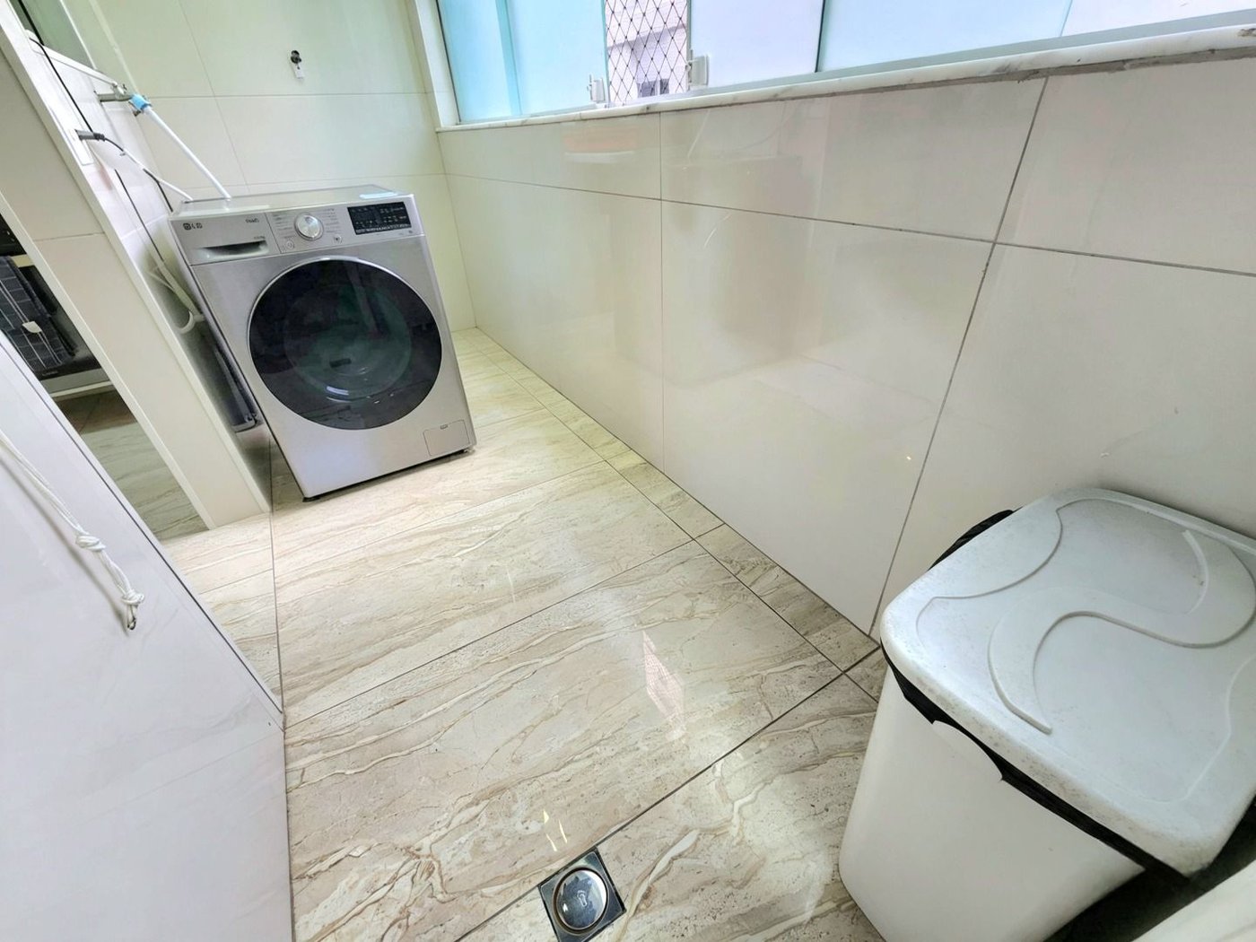 Apartamento com 2 dormitórios à venda, 92 m² por R$ 650.000,00 - Boa Vista - São Vicente/SP