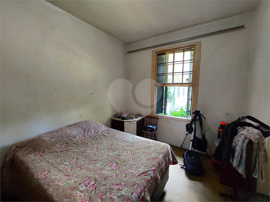 Casa à venda com 5 quartos, sendo 1 suíte, em Eldorado, São Paulo, SP