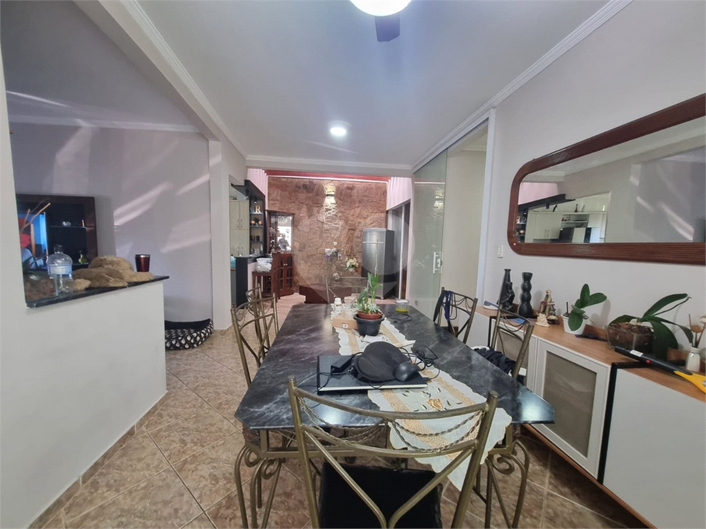 Casa à venda com 4 quartos, sendo 1 suíte, em Jardim São Carlos, Sorocaba, SP
