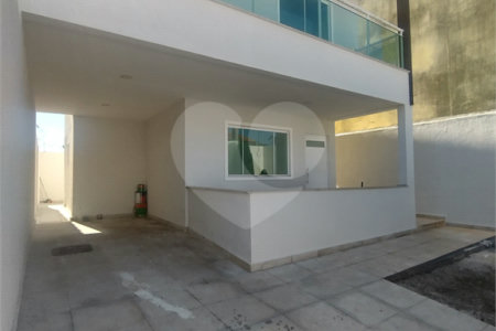 Casa à venda com 3 quartos, sendo 1 suíte, em Campo Grande, Rio de Janeiro, RJ