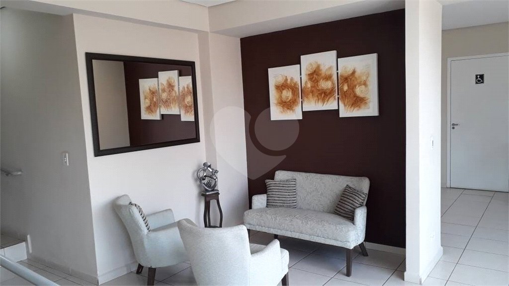 Apartamento à venda com 2 quartos, sendo 1 suíte, em Vila Urupês, Suzano, SP
