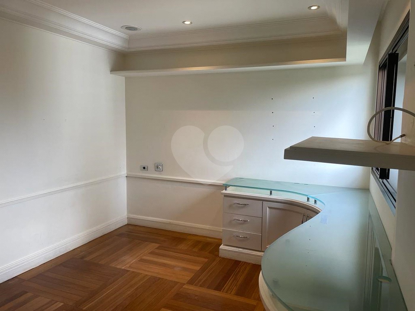 Apartamento à venda com 4 suítes em Vila Suzana, São Paulo, SP
