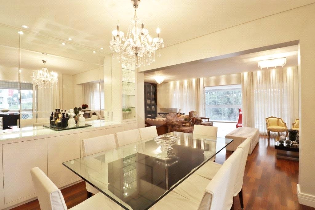 Apartamento à venda com 4 suítes em Santana, São Paulo, SP