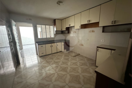 Sobrado à venda com 3 quartos em Lauzane Paulista, São Paulo, SP