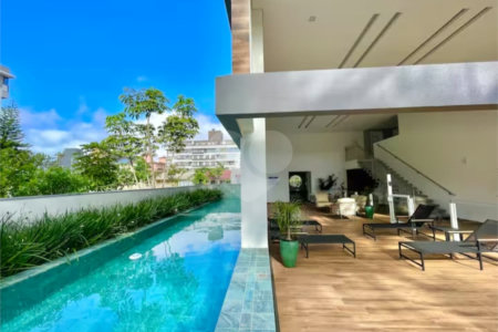 Apartamento à venda com 2 suítes em Jurerê, Florianópolis, SC