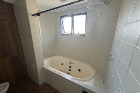 Apartamento à venda ou para alugar com 1 suíte em Vila Suzana, São Paulo, SP