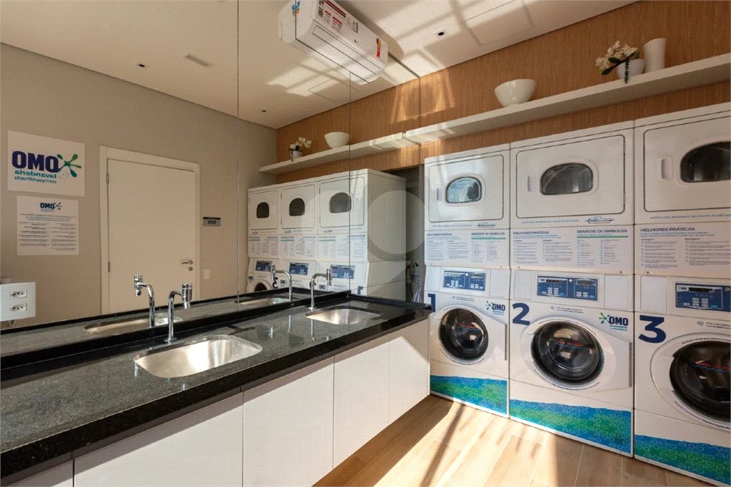 Apartamento à venda com 2 quartos, sendo 1 suíte,  em Vila Romana, São Paulo, SP