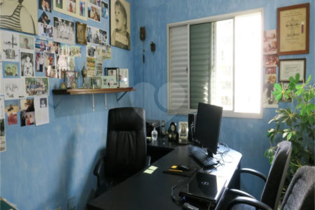 Apartamento à venda com 3 quartos, sendo 1 suíte,  em Vila Andrade, São Paulo, SP