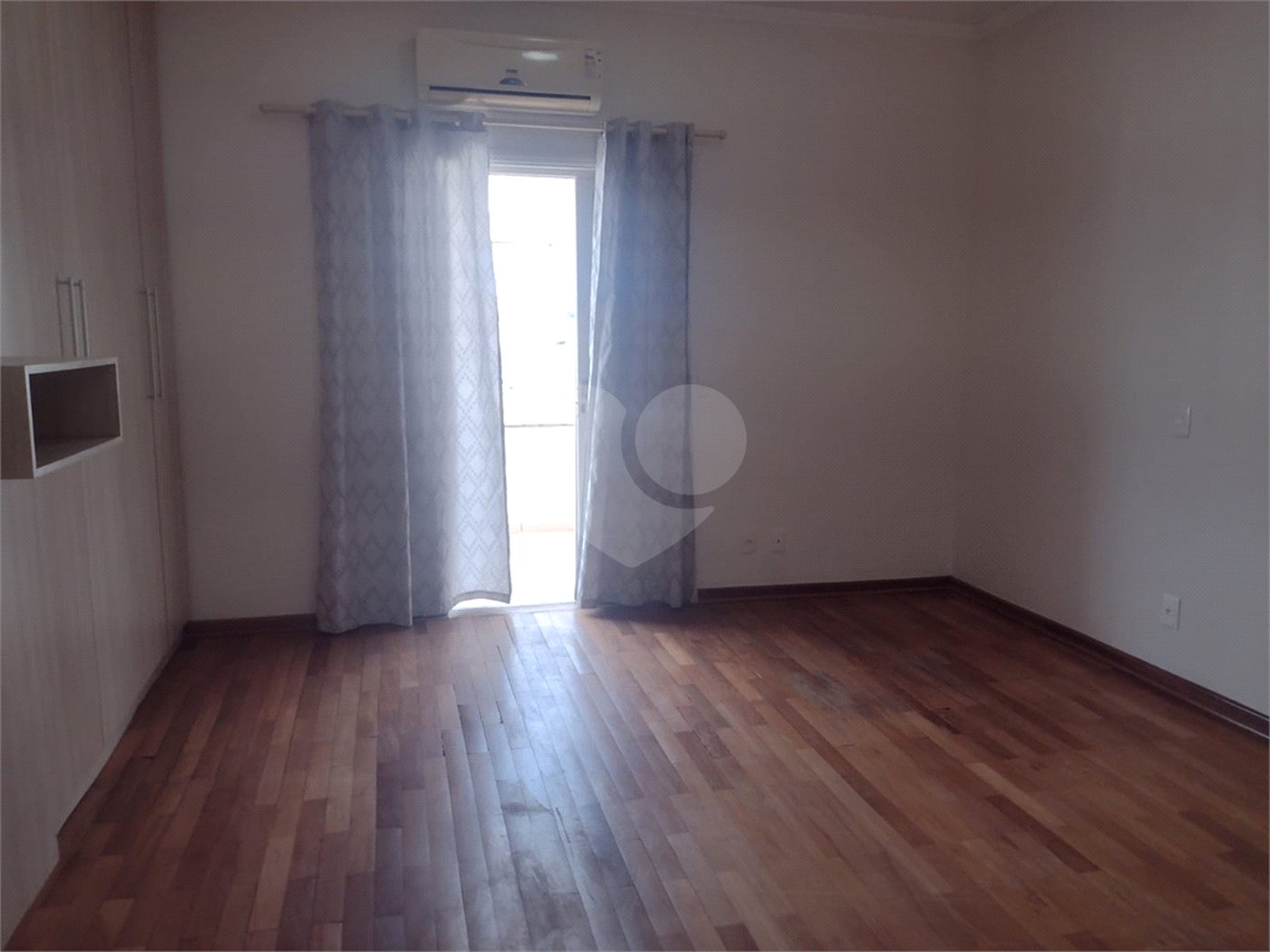 Casa para alugar com 3 suítes em Loteamento Aldeia da Mata, Votorantim, SP