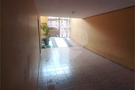 Sobrado à venda com 3 quartos em Vila Mazzei, São Paulo, SP