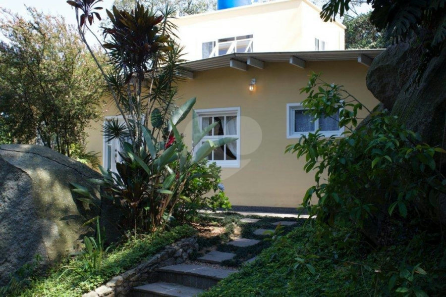 Casa à venda com 5 quartos, sendo 1 suíte, em Tucuruvi, São Paulo, SP