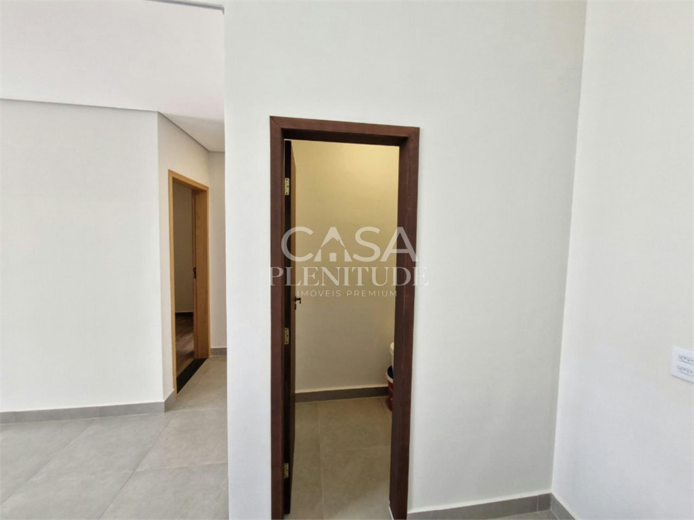 Casa em condomínio à venda com 3 suítes em Cajuru do Sul, Sorocaba, SP