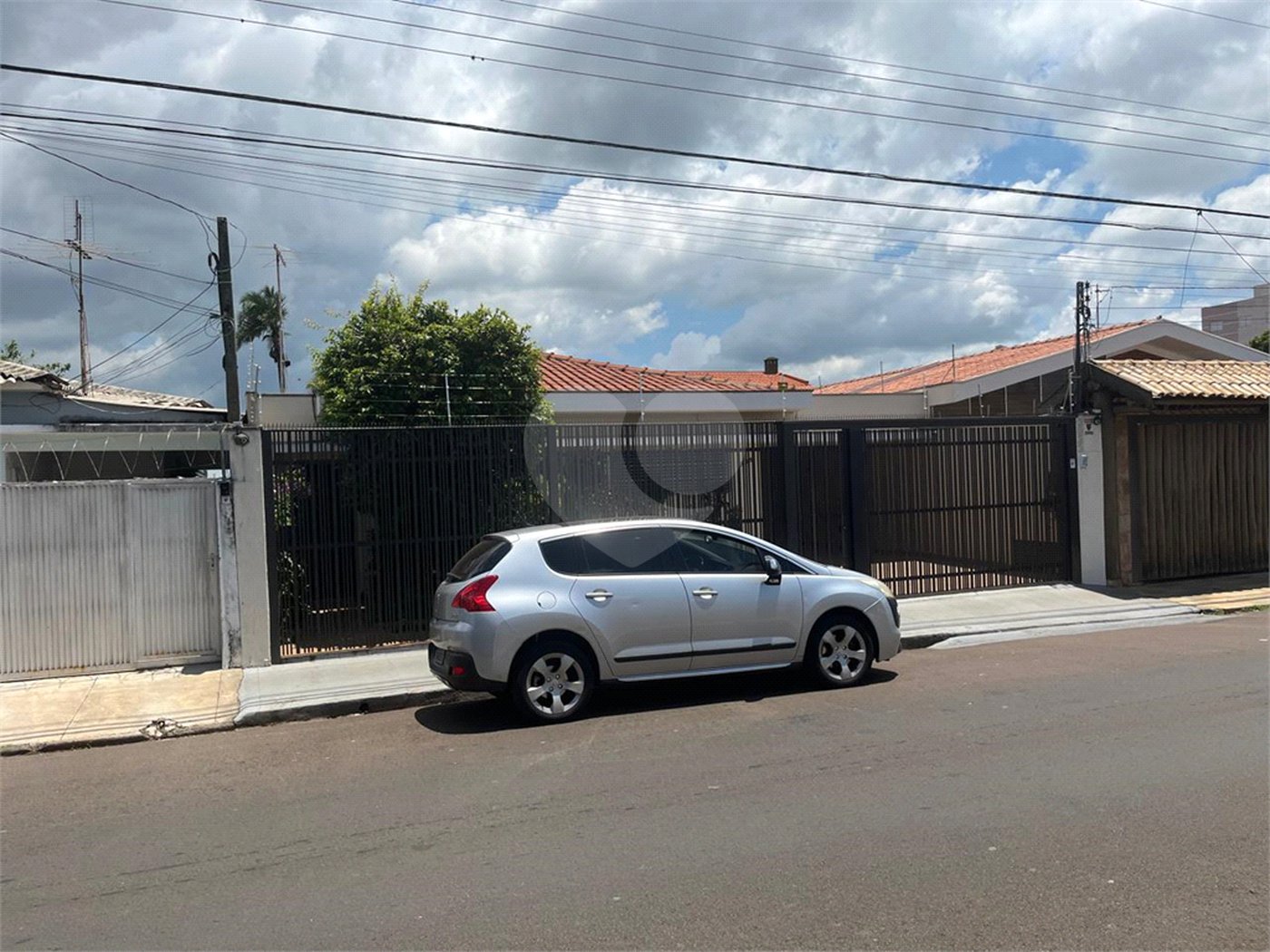 Casa à venda com 3 quartos, sendo 1 suíte,  em Chácara São João, São Carlos, SP
