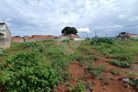 Terreno para alugar em Vila Camarão, Itapetininga, SP