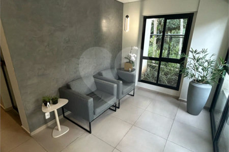 Apartamento à venda com 2 quartos em Vila Suzana, São Paulo, SP