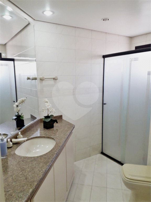 Apartamento à venda com 3 quartos, sendo 1 suíte, em Vila Gomes Cardim, São Paulo, SP