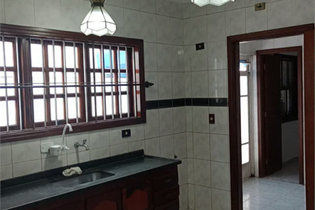 Sobrado à venda com 3 suítes em Vila Inah, São Paulo, SP
