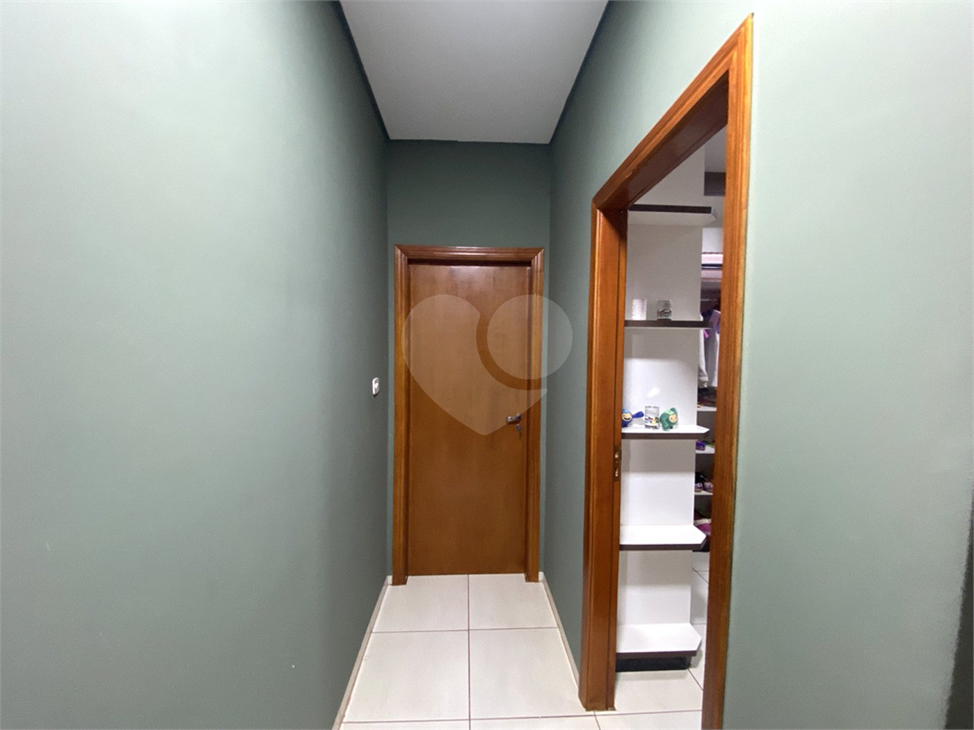 Casa à venda com 2 quartos, sendo 1 suíte, em Jardim Estoril, Ponta Porã, MS