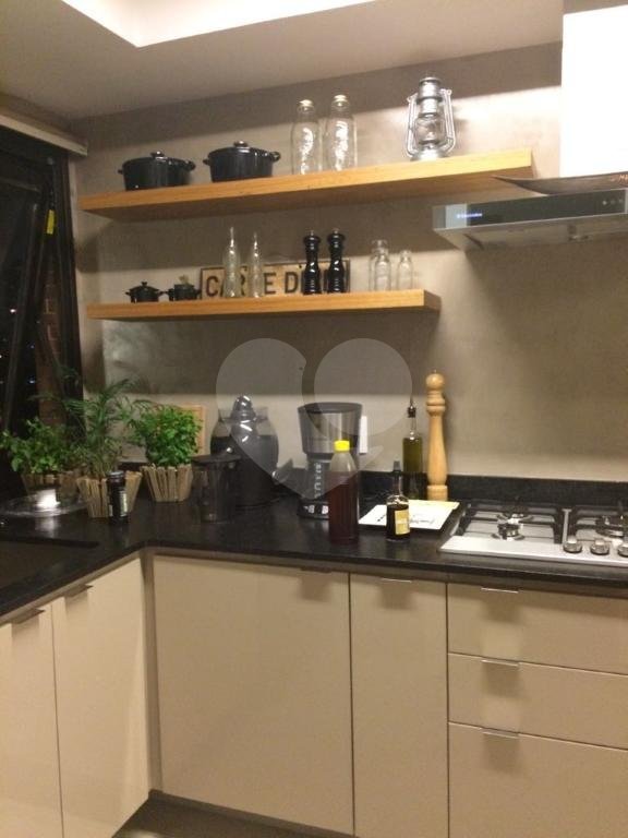 Apartamento à venda com 3 suítes em Granja Julieta, São Paulo, SP