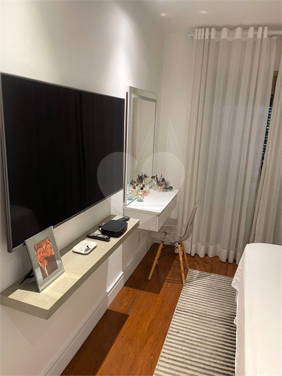 Apartamento à venda com 4 quartos, sendo 2 suítes, em Santana, São Paulo, SP