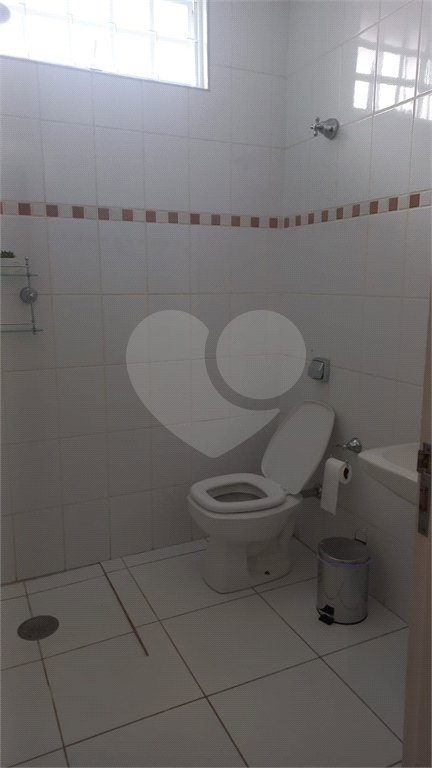 Casa à venda com 4 quartos, sendo 2 suítes, em Jardim Adalgisa, Araraquara, SP