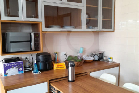 Casa para alugar com 3 quartos, sendo 1 suíte,  em Vila Sônia, São Paulo, SP