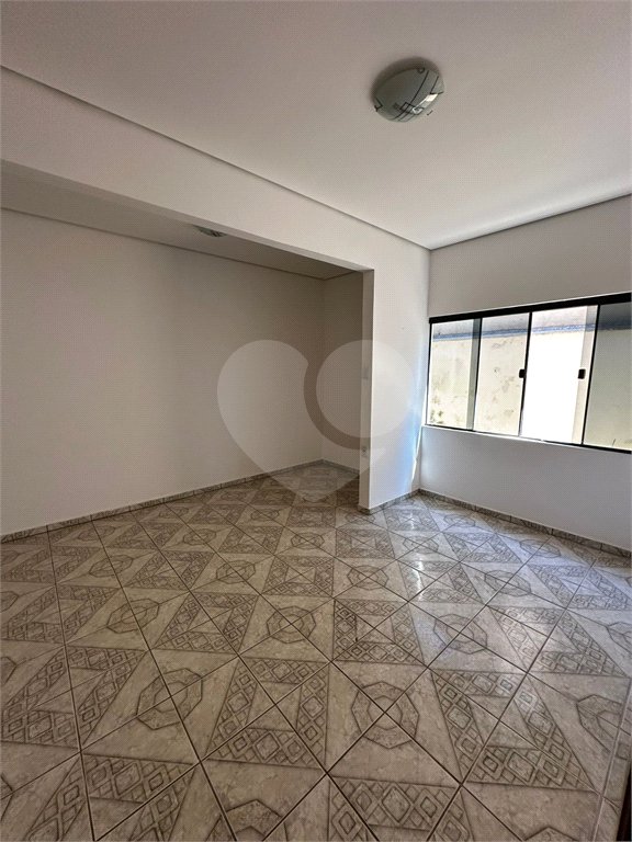 Casa à venda com 2 quartos, sendo 1 suíte,  em Jardim Aeroporto, Ponta Porã, MS