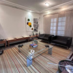 Casa à venda com 4 quartos, sendo 2 suítes, no condomínio Jornalista Américo Ariza, São Paulo - SP