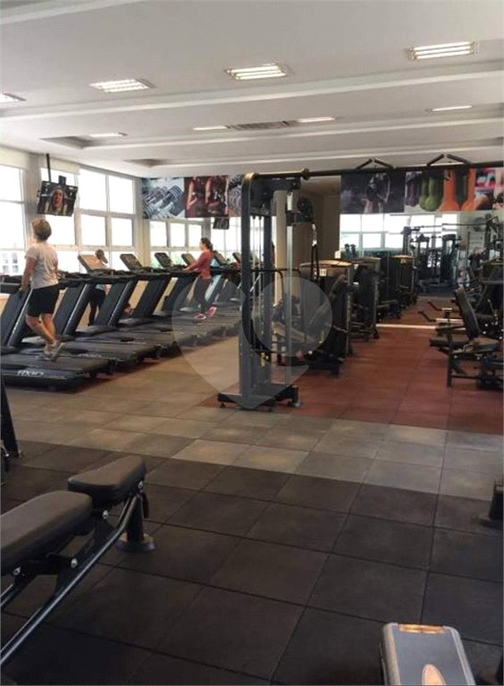 Apartamento à venda ou para alugar com 3 quartos, sendo 1 suíte,  em Parque Reboucas, São Paulo, SP