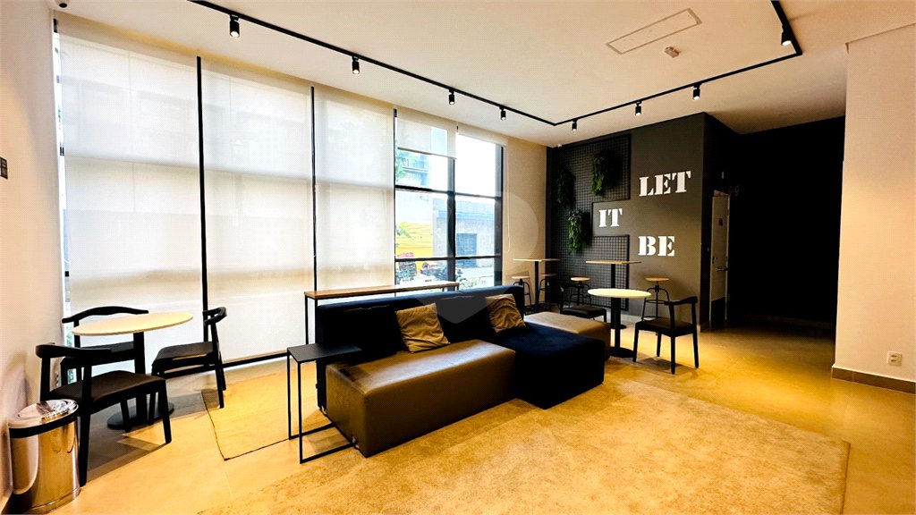 Apartamento 1 dormitório e vaga - Centro