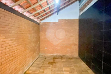 Sobrado com 400m² , 3 dormitórios , sendo 2 suítes , 3 vagas , à venda no centro de Santo André.