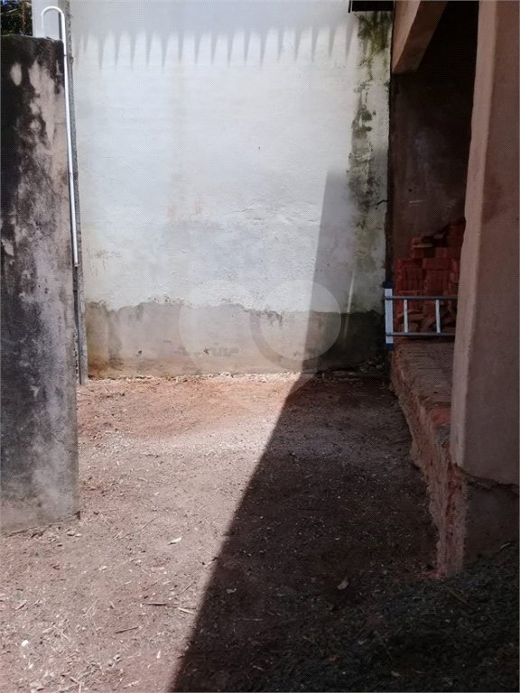 Terreno no Jd. Santa Felícia dispondo de 300m² muito bem localizado