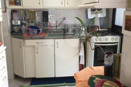 Apartamento com 3 quartos