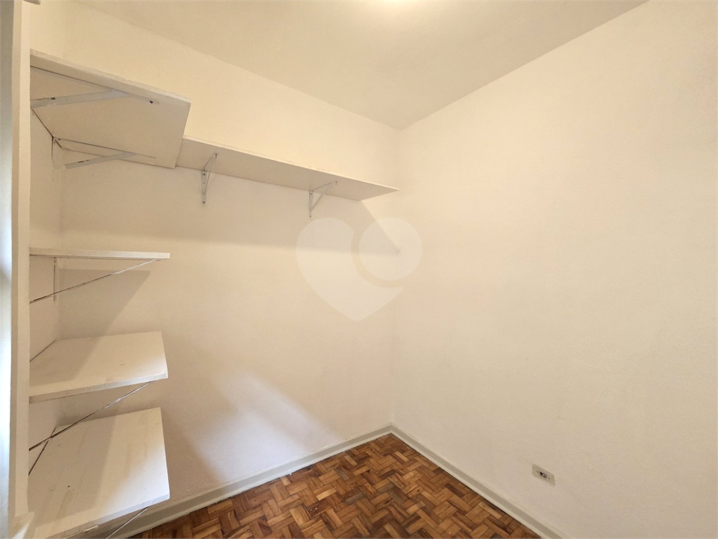 Apartamento para alugar com 3 quartos, sendo 1 suíte,  em Paraíso, São Paulo, SP