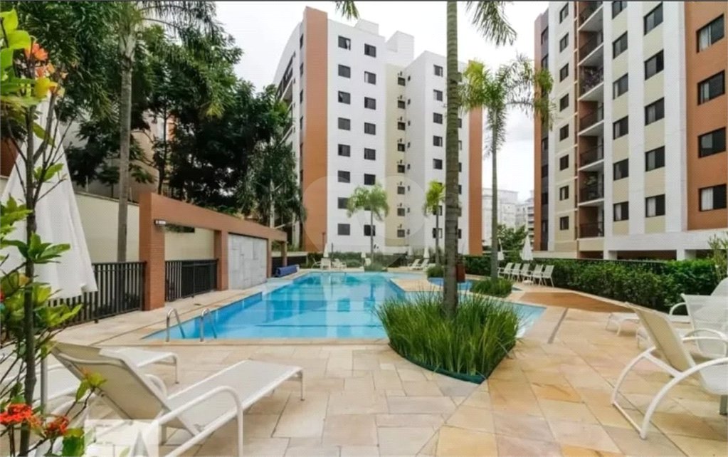Apartamento à venda com 4 quartos, sendo 1 suíte, em Cidade São Francisco, São Paulo, SP