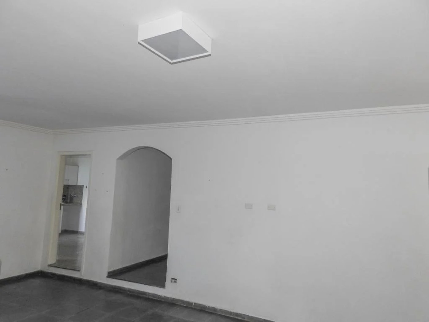 Casa Térrea à venda com 4 quartos, sendo 2 suítes,  em Jardim das Bandeiras, São Paulo, SP