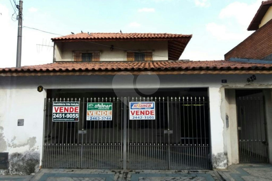Sobrado à venda com 3 quartos, sendo 1 suíte,  em Jardim do Papai, Guarulhos, SP